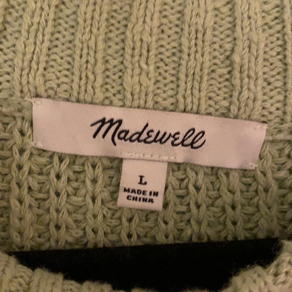 Gorgeous Madewell Knit Top in sage green - Picture 4 of 5
